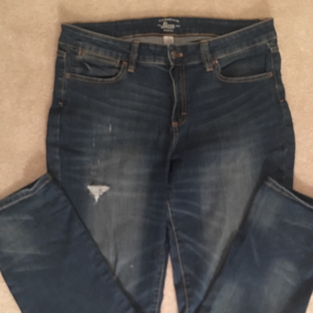 Bass Womens 10 relaxed stretch destroyed Jeans